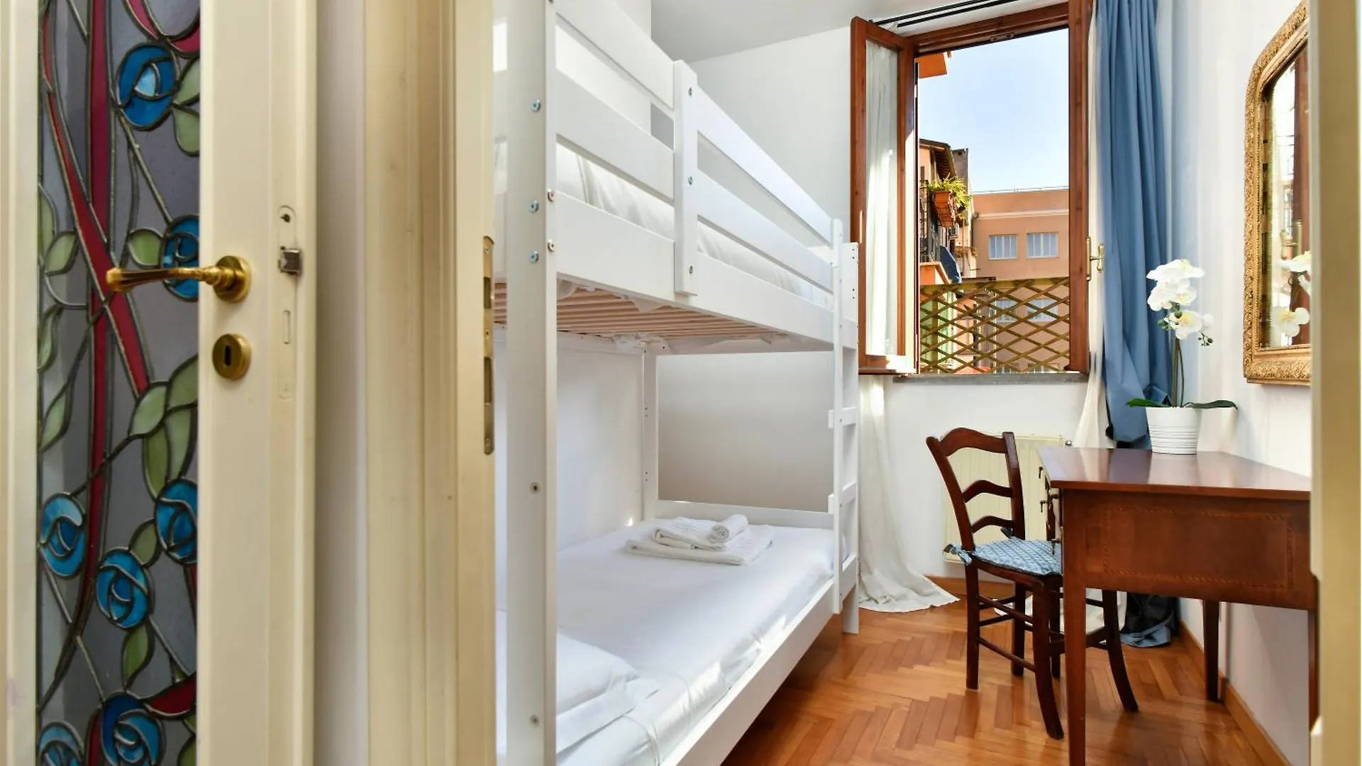 Apartament Trevi Charme Rzym